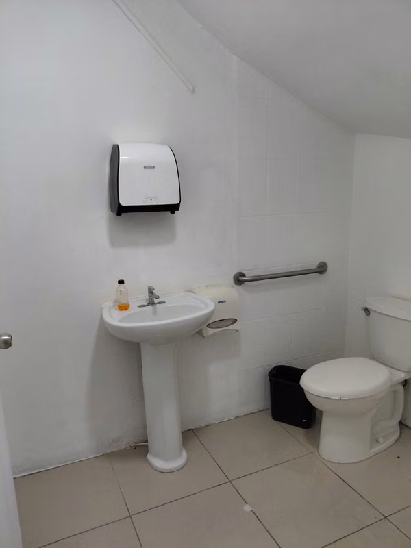 Local Esquinero San José Centro | 240 m² | $5.500 negociables
