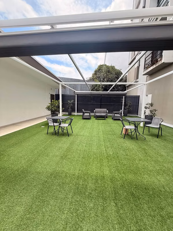 Alquiler Apto en Condominio Vive Tibás - Balcón y 2 Habitaciones