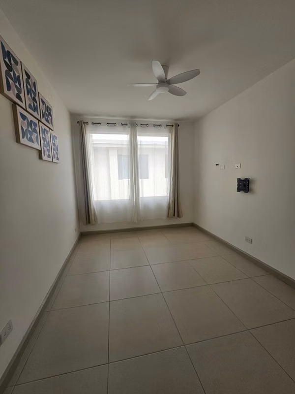 Casa Contemporánea en Piedades de Santa Ana - 3 Dormitorios - 163 m2