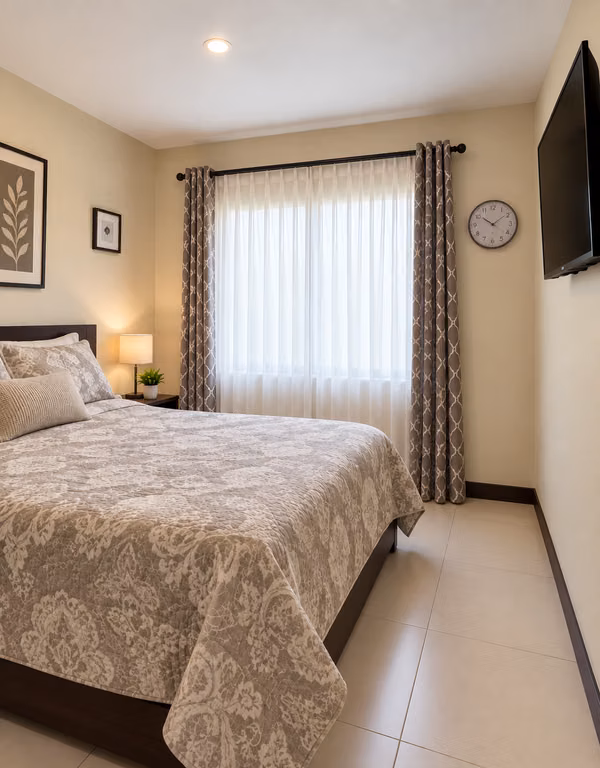 Casa con habitación en el primer nivel, condominio La Floresta