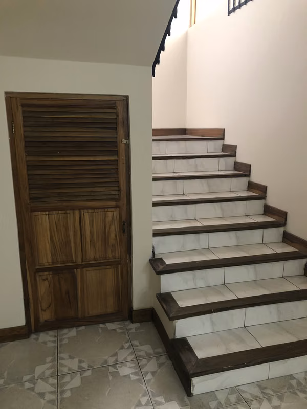 Rental required Office building or trade
