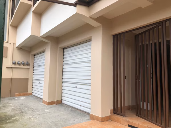 Rental required Office building or trade