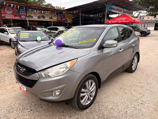 HYUNDAI TUCSON LIMITED-2012-AUTO-SHIFT TRONIC-4X2-7.575.000