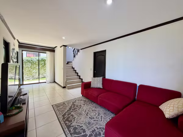 Casa en residencial privado en venta, Belén de Heredia