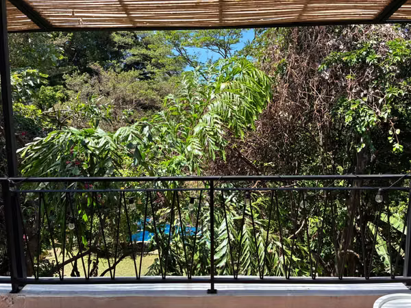 Apartamento en alquiler en San Rafael de Escazú: Diseño y Naturaleza en el Oeste (ref : 178)
