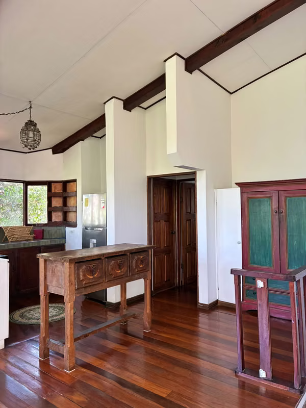 Apartamento en alquiler en San Rafael de Escazú: Diseño y Naturaleza en el Oeste (ref : 178)