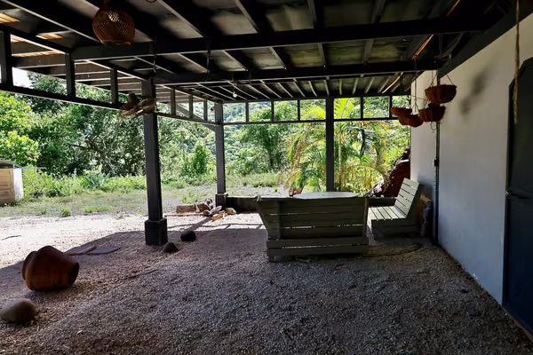 Casa con Piscina y Vistas Panorámicas Cerca de Tamarindo y Playa Grande