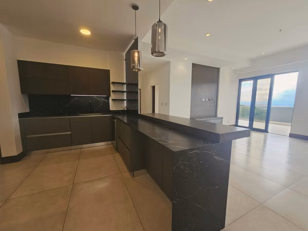 Apartamento en Alquiler – Flats 21, Lomas del Valle (Santa Ana)