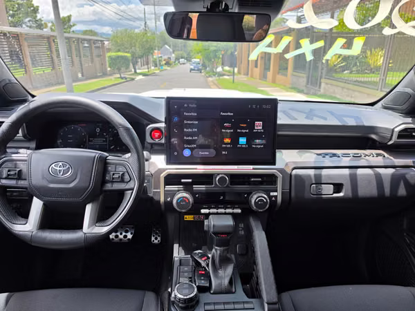 Toyota Tacoma TRD SPORT 2024