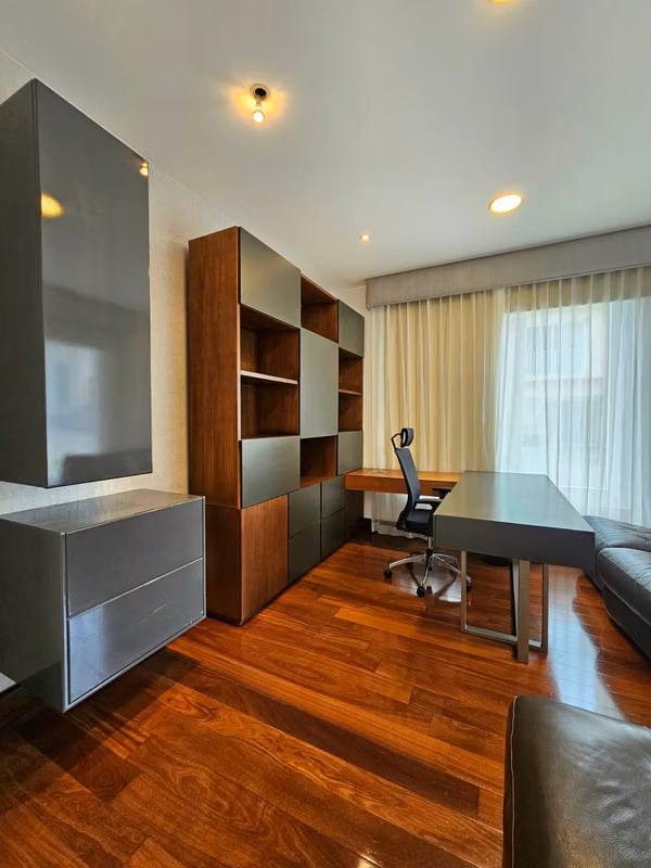 Casa Contemporánea de Alto Nivel | Jaboncillos, Escazú