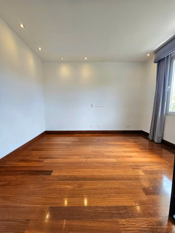 Casa Contemporánea de Alto Nivel | Jaboncillos, Escazú