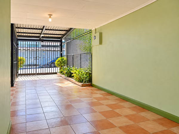 Casa en Venta Barrio Córdoba, Zapote | 300 m² Terreno | 6 Habitaciones | Potencial de Ampliación