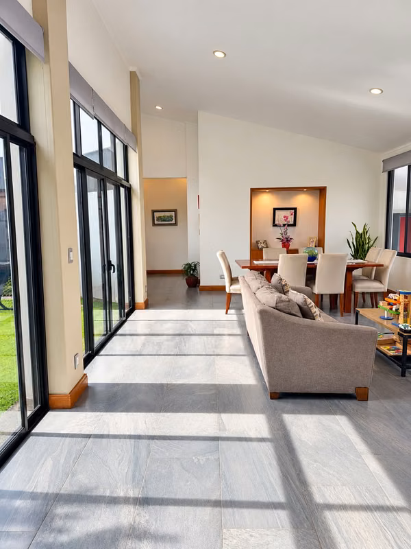 venta Casa en  Lomas de Cariari