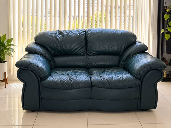 Leather room set - sofa 3 posts + sofa 2 posts