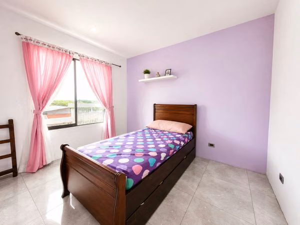 Casa Amueblada en Condominio Altana – Brasil de Santa Ana