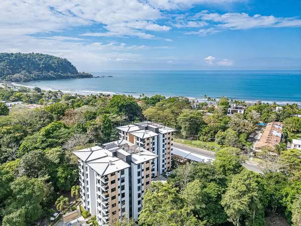 Torres del Mar 2301 New Jacó Condo: 2 Bed, Steps to Beach, Modern Design