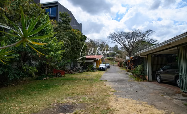 ESCAZÚ, GUACHIPELÍN, 3021M² SOBRE RUTA 310, USO MIXTO, GRAN POTENCIAL