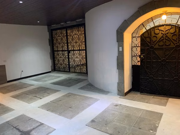 Alquiler de hermosa casa en Heredia Costa Rica a 200 metros del nuevo estadio de Heredia