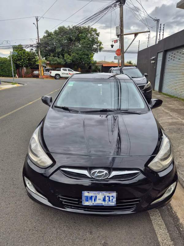 Hyundai Accent 2014