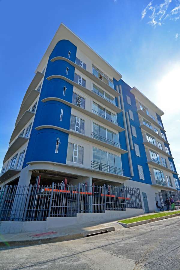 ROHRMOSER, SAN JOSE - 2HAB / 2.5BA - 90M2 - FURNISHED