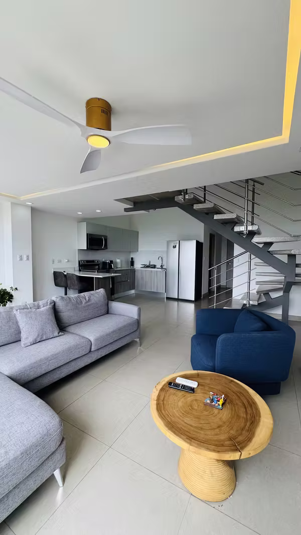 OPORTUNIDAD venta de apartamento tipo Penthouse Alto de las Palomas Santa Ana 2 habs vista