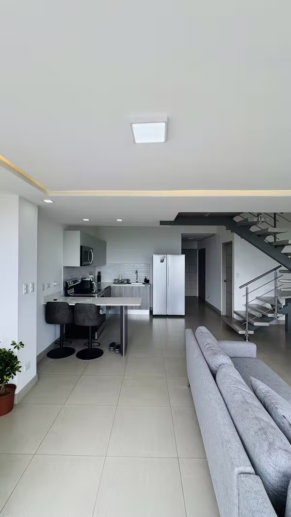OPORTUNIDAD venta de apartamento tipo Penthouse Alto de las Palomas Santa Ana 2 habs vista