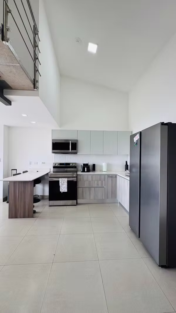 OPORTUNIDAD venta de apartamento tipo Penthouse Alto de las Palomas Santa Ana 2 habs vista