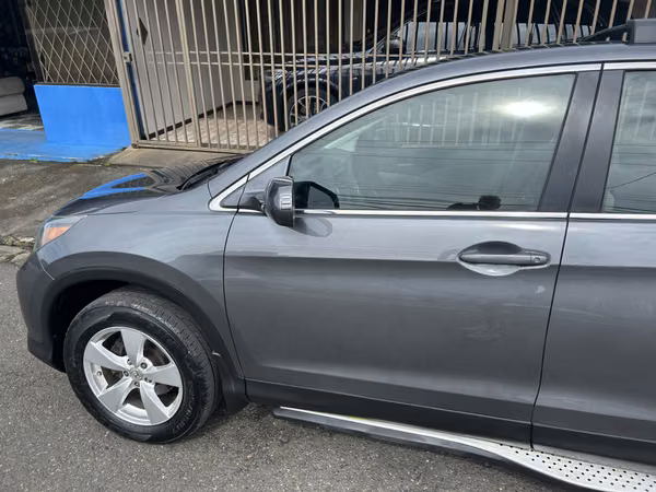 Honda CR-V 2013 automatico exterior perfecto 138,500 km precio negociable. Mi Whatsapp no funciona