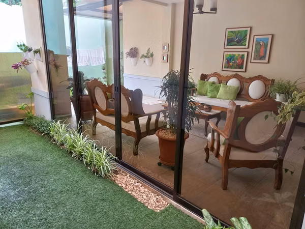 Casa en venta en Granadilla — ID 27525 KE