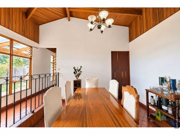 House for sale in La Guaria, Moravia |639 m ² of land and large garden