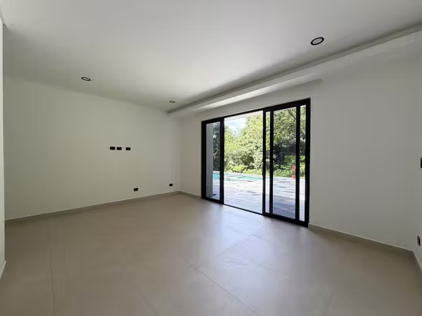 House for sale in condo Hacienda Paraíso Montaña del Sol, Santa Ana
