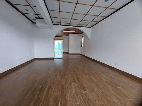 Alquiler. Casa de 1 Nivel. San Rafael - Escazú, San José IK2669
