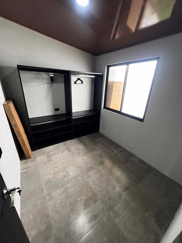 Alquiler de apartamento 2 habitaciones en Atenas, Alajuela