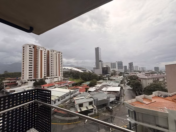 ESTUDIO AMOBLADO PARA ESTRENAR EN TORRE  LINDA DECORACION  EN SABANA NORTE