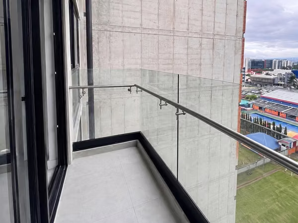 Sky Garden Sabana en alquiler | 1 Hab + Parqueo | $1.150