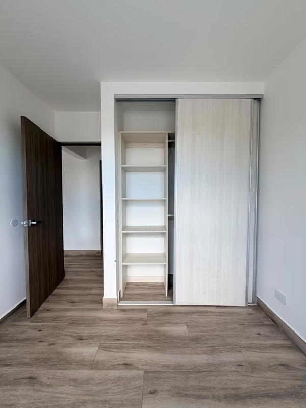 CASA TIPO TOWNHOUSE EN ALQUILER | CONDOMINIO BALI ESCAZÚ  PROPIEDAD #