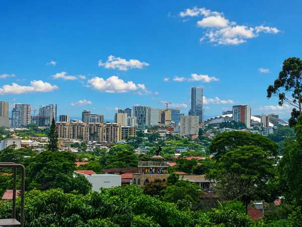 Luxury Apartment Tower with Panoramic Views of San José