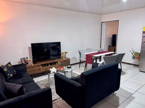 Apartment Close to Britt Mercedes North