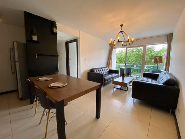 Alquiler de apartamento amueblado Torre Geroma Rohrmoser
