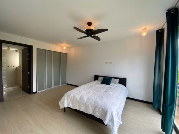 Alquiler de apartamento amueblado Torre Geroma Rohrmoser