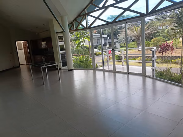 Alquiler de casa en Hacienda Los Reyes, La Guacima ID6142