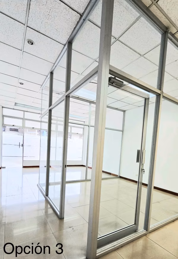 Prestigio, ubicación estratégica y eficiencia para su empresa, en Pinares de Curridabat.