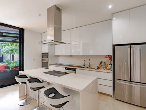 Casa en Dendera Lindora de una planta con jardín y amenidades | $540.000