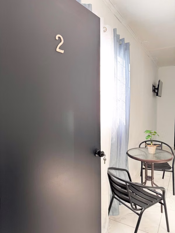 Apartamento Amueblado Alajuela Centro: servicios incluidos agua e internet