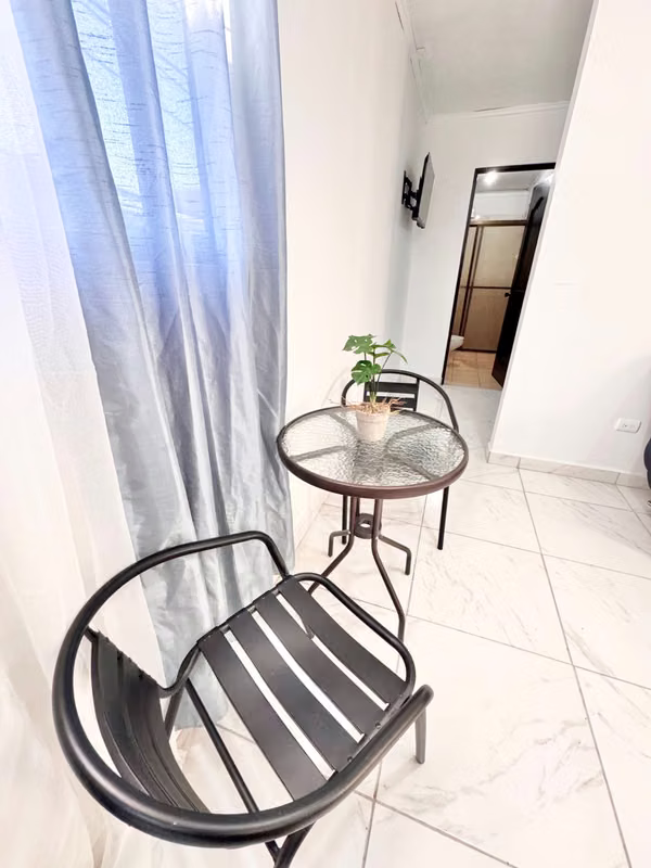 Apartamento Amueblado Alajuela Centro: servicios incluidos agua e internet