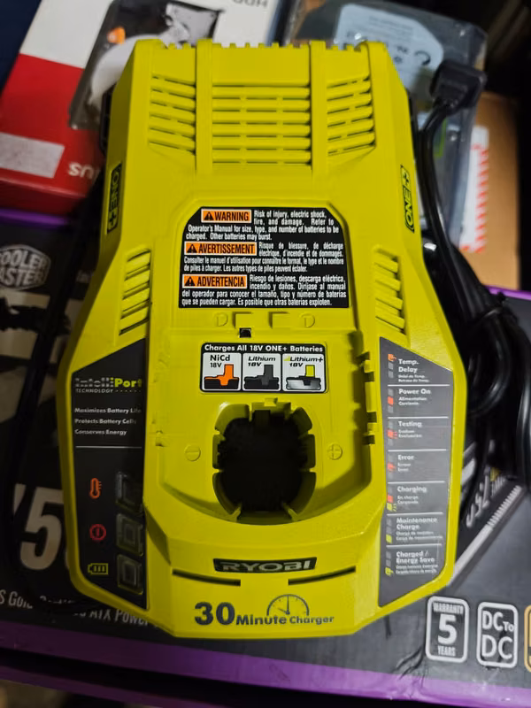 Ryobi P117 original 18V ASCH battery charger