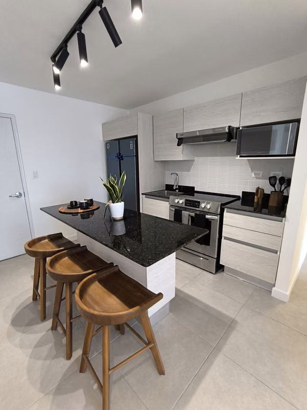 Alquiler apartamento amueblado, Monte Alto, piso 6. AC402