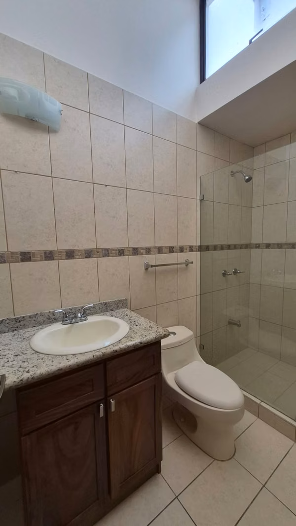 3 bedroom House for Rent - Lomas de Ayarco Sur, Curridabat
