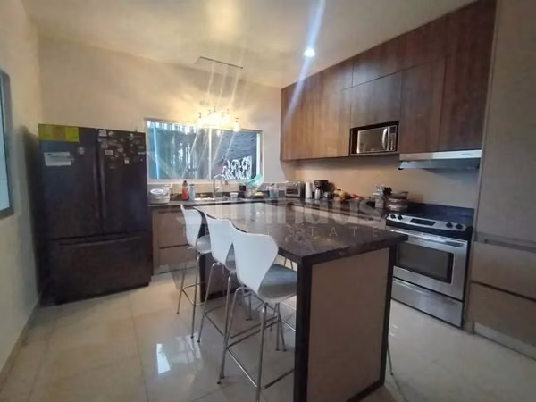id 41045 Venta de casa en residencial privado en Tres Ríos