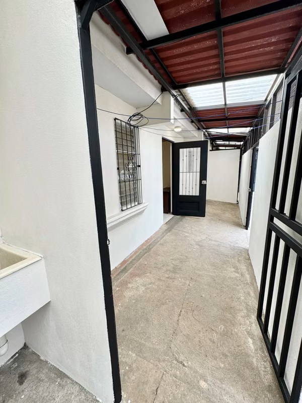 Inversión Alajuela 2 Apartamentos independientes en venta cerca Zona Franca